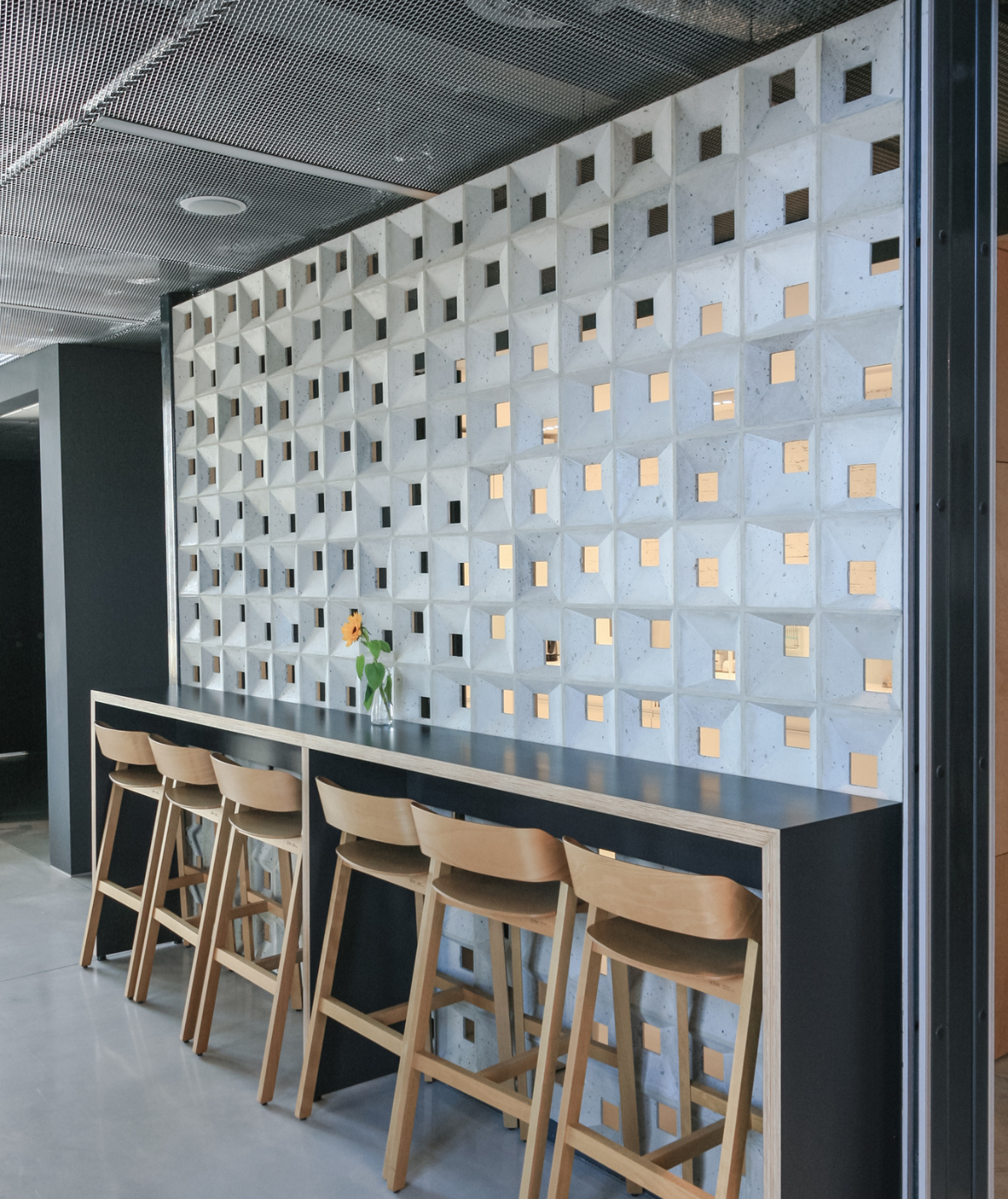 Kafle-BLOCK-1-MILKE-linia-TEKT-Concrete-102.png