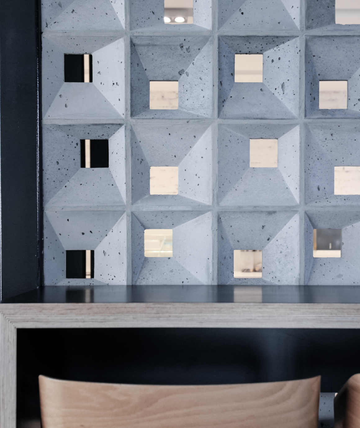 Kafle-BLOCK-1-MILKE-linia-TEKT-Concrete-103.png