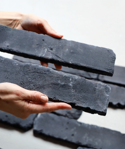 Stara Cegła - płytka ceglana dekoracyjna - kolor antracytowy